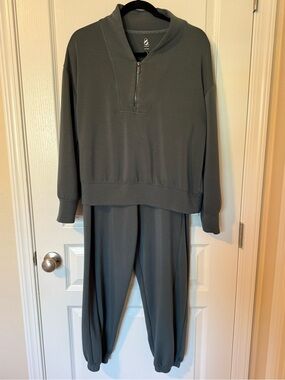 Lou & Grey Olive Green Matching Set